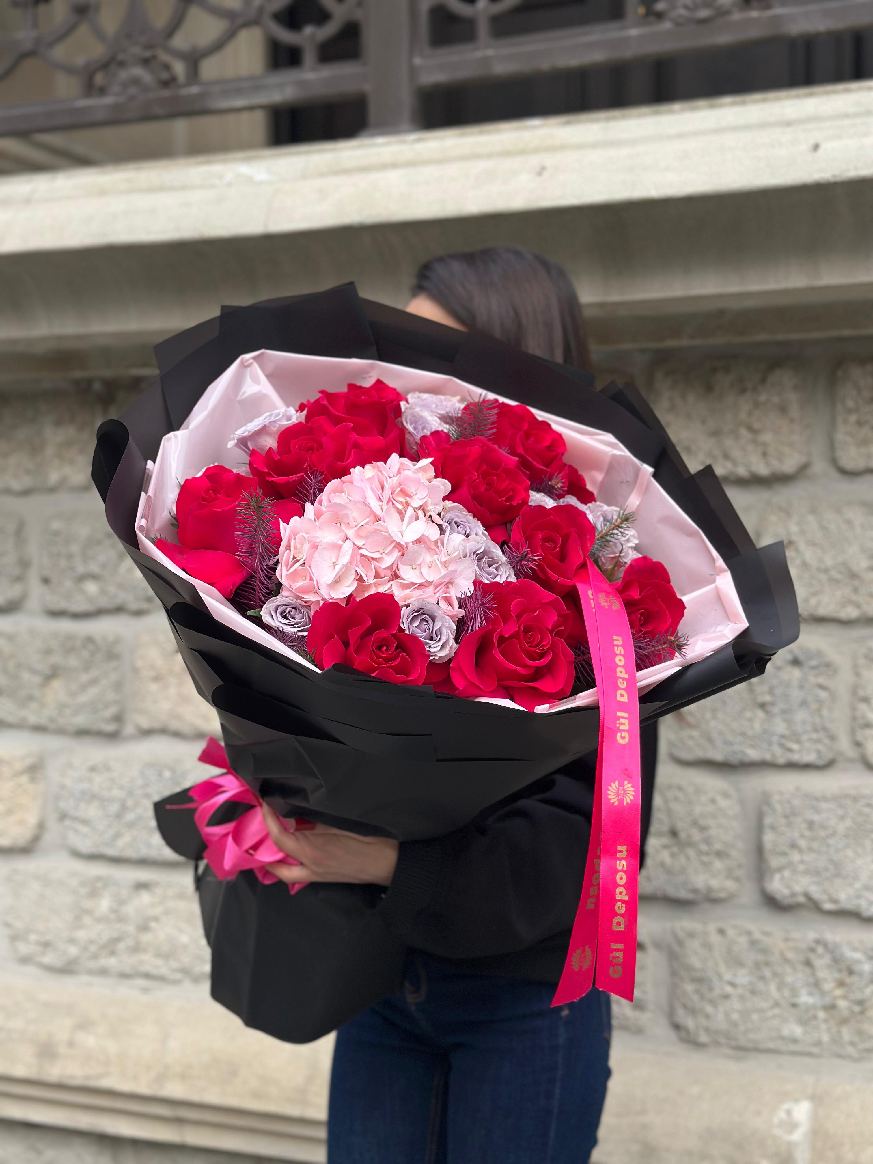 WhatsApp Image 2024-12-23 at 18.34.03 (1)